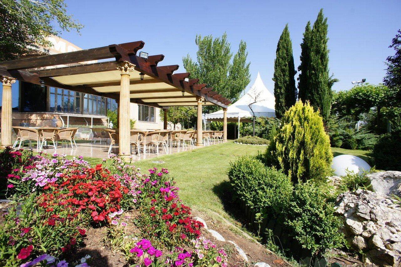 Hotel Montermoso Аранда-де-Дуэро Экстерьер фото