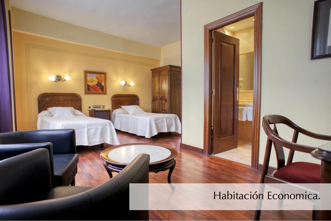 Hotel Montermoso Аранда-де-Дуэро Экстерьер фото